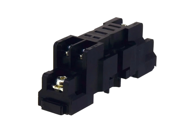 IDEC Relay Sockets